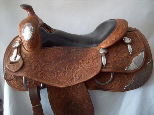 Used Saddle:- Image Number:0